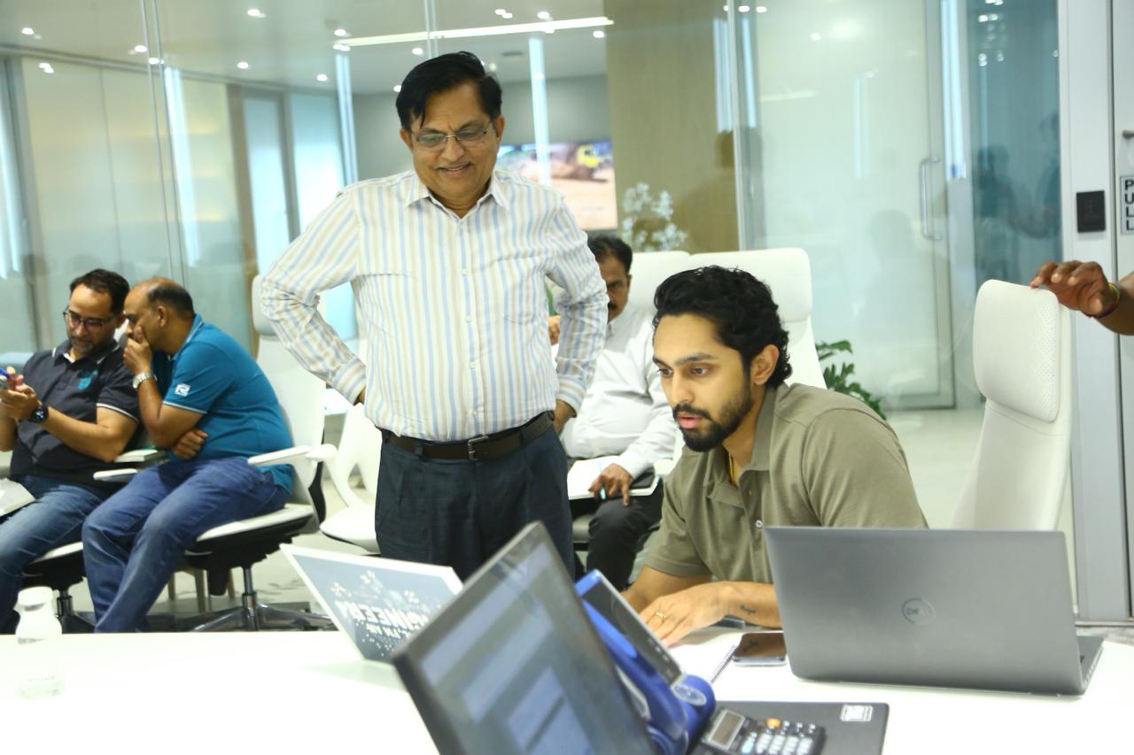 Rithwik senior leadership actively engaging with Actoryx trainer during session